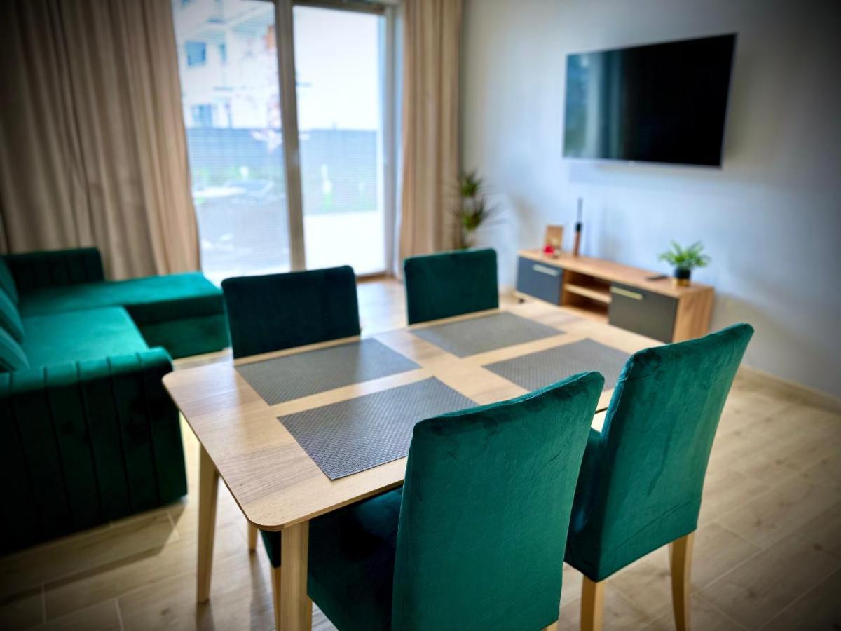 Sloneczny Apartament Auschwitz Buitenkant foto